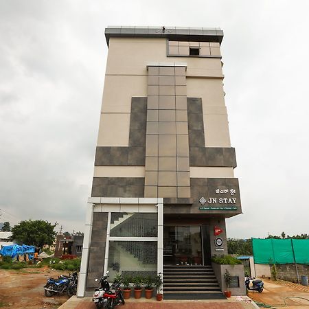Oyo 15220 Jn Stay Mysore Luaran gambar